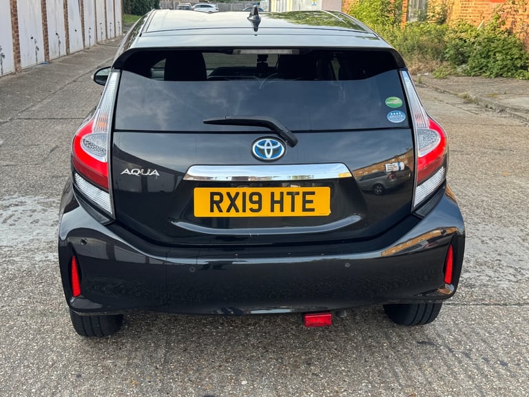 2025 Toyota Aqua 5 Doors Hatchback HYBRID ELECTRIC Manual