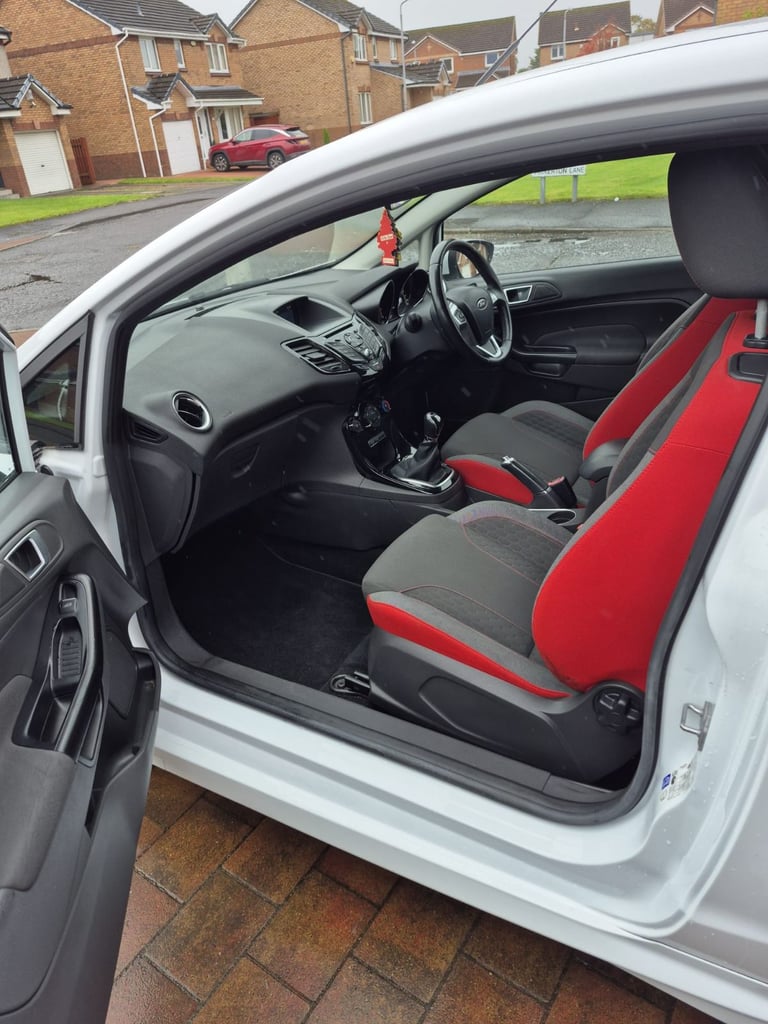 Ford, FIESTA S, Hatchback, 2016, Manual, 998 (cc), 3 doors