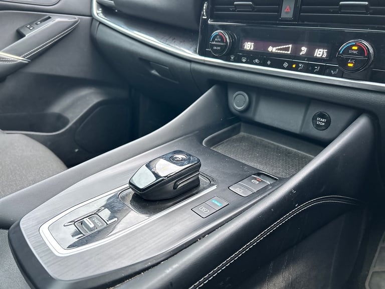 2023 Nissan Qashqai 1.5 h e-POWER N-Connecta SUV 5dr Petrol Hybrid Auto Euro 6 (s/s) (190 ps) SUV...