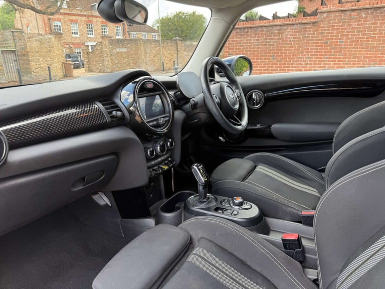 2020 MINI Hatch 135kW Cooper S Level 1 33kWh 3dr Auto HATCHBACK ELECTRIC Automatic