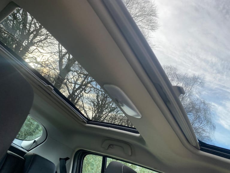 RENAULT MEGANE 1.5 Limited Nav dCi 110 2016