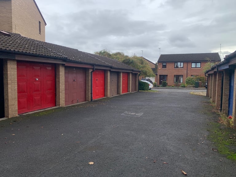 Garage to rent Ferry Road, Edinburgh 