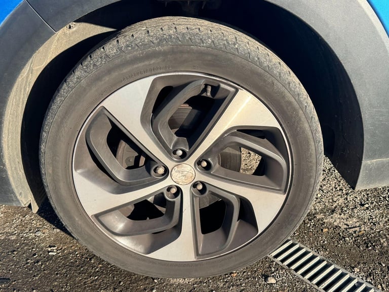 2017 Hyundai TUCSON 2.0 CRDi Blue Drive Premium SE Euro 6 (s/s) 5dr ESTATE Diesel Manual