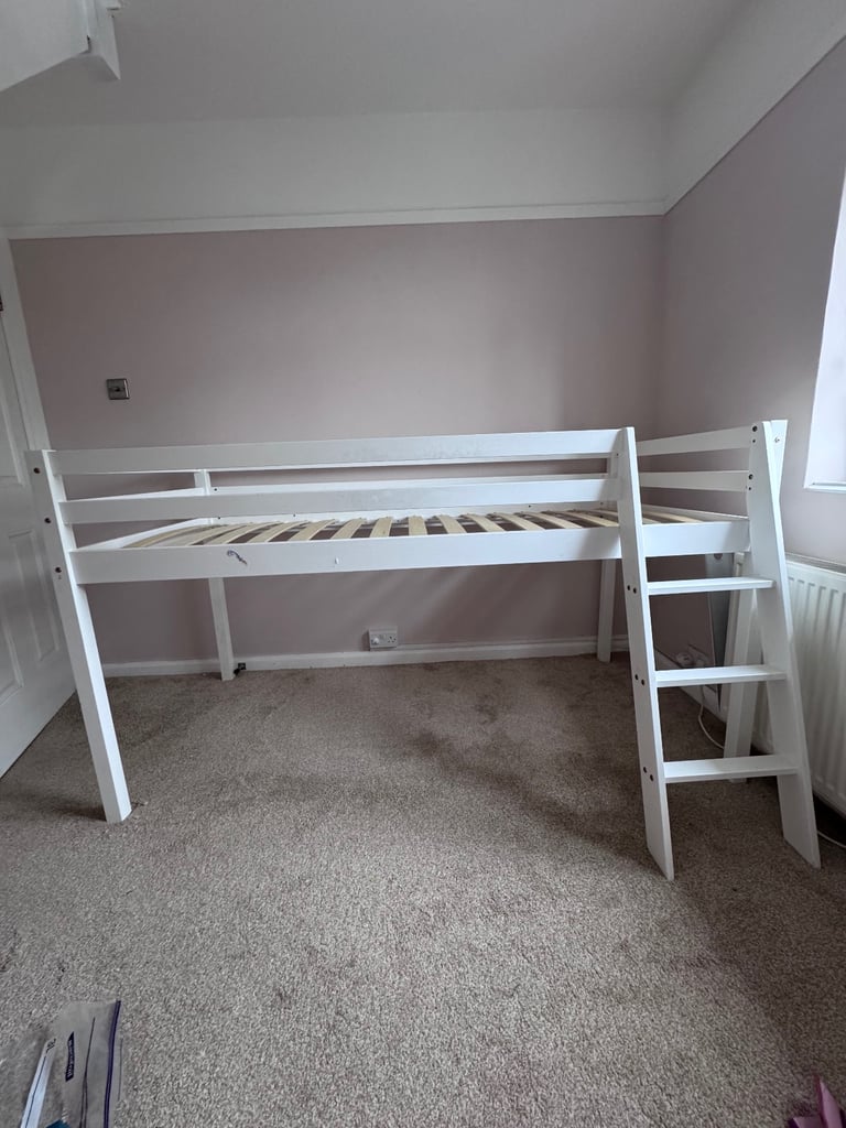 Moro Cabin Bed Midsleeper with Fairies Package in Classic White