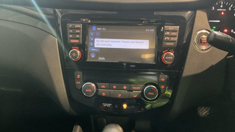 2016 Nissan Qashqai 1.2 DiG-T N-Connecta 5dr Xtronic HATCHBACK PETROL Automatic