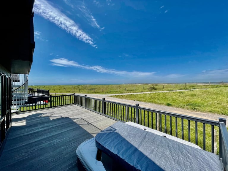 Seaview Luxury Lodge South Coast CALL TOM 0️⃣7️⃣9️⃣7️⃣9️⃣1️⃣2️⃣7️⃣8️⃣5️⃣5️⃣ 