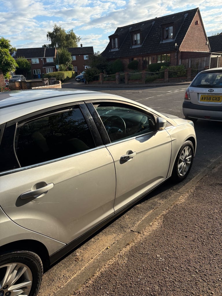 Ford, FOCUS, Estate, 2014, Manual, 1596 (cc), 5 doors