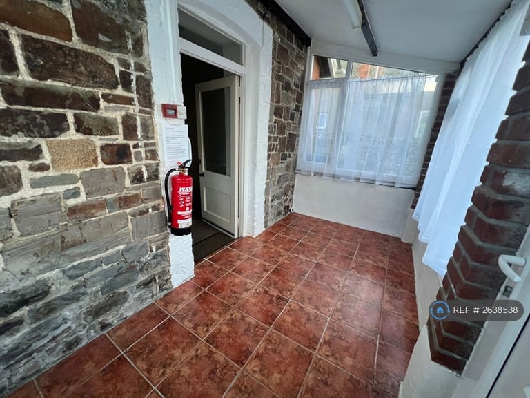 1 bedroom flat in Maer Down, Bude, EX23 (1 bed) (#2638538)