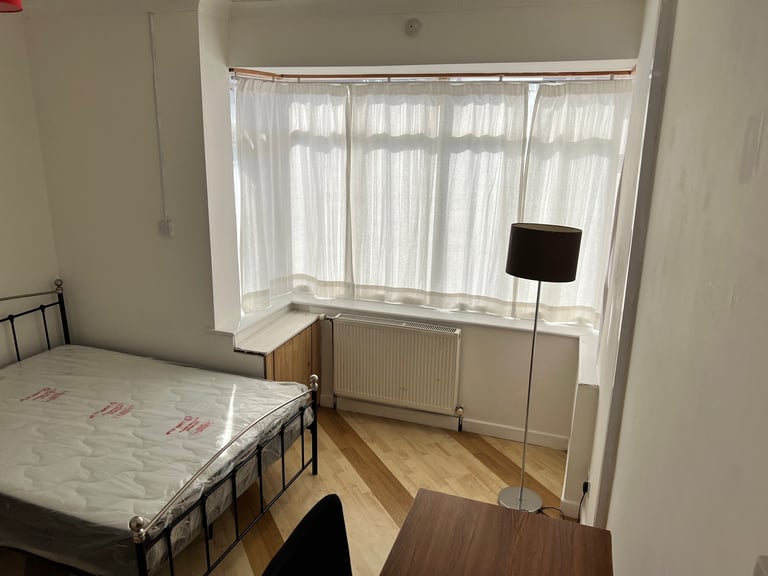 Student house accommodation CV1 