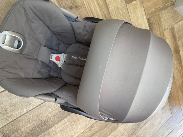 *Spin seat & base* Cybex Cloud Z baby carrier infant car seat with isofix Z base & pram adaptors  