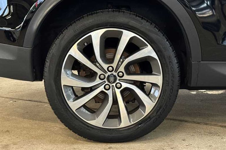 2019 Land Rover Discovery Sport 2.0 P250 SE 5dr Auto ESTATE PETROL Automatic