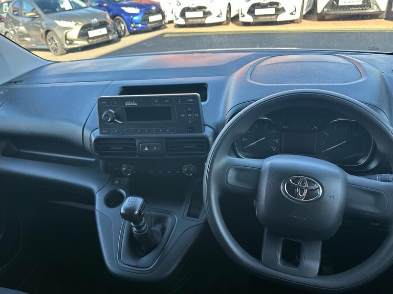 2024 Toyota ProAce 1.5D 100 Active Van (6 Speed) Van Diesel Manual