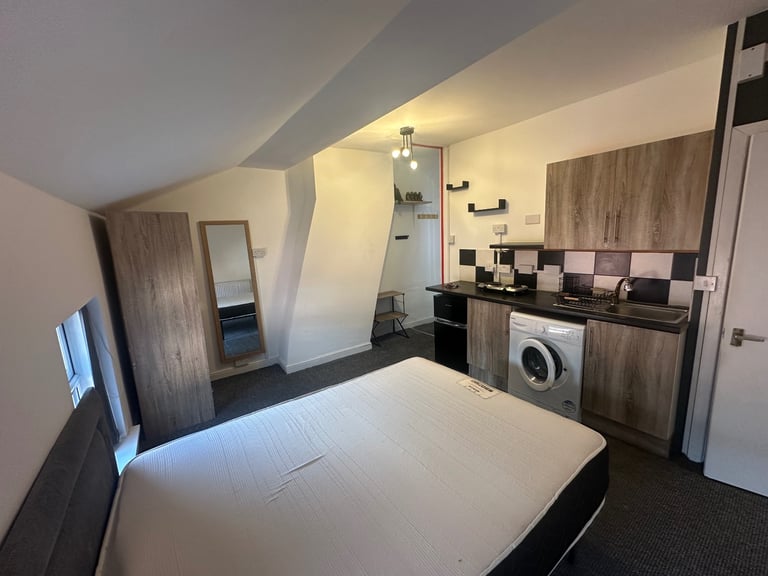 image for STUDIO FLAT TO RENT FULLY FURNISHED 