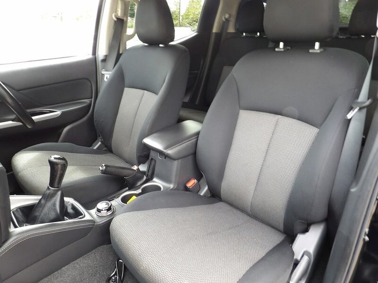 2020 Mitsubishi L200 Double Cab DI-D 150 Warrior 4WD PICK UP DIESEL Manual
