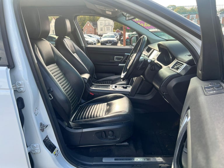 2017 Land Rover Discovery Sport 2.0 TD4 HSE Dynamic Lux Auto 4WD Euro 6 (s/s) 5dr ESTATE Diesel A...