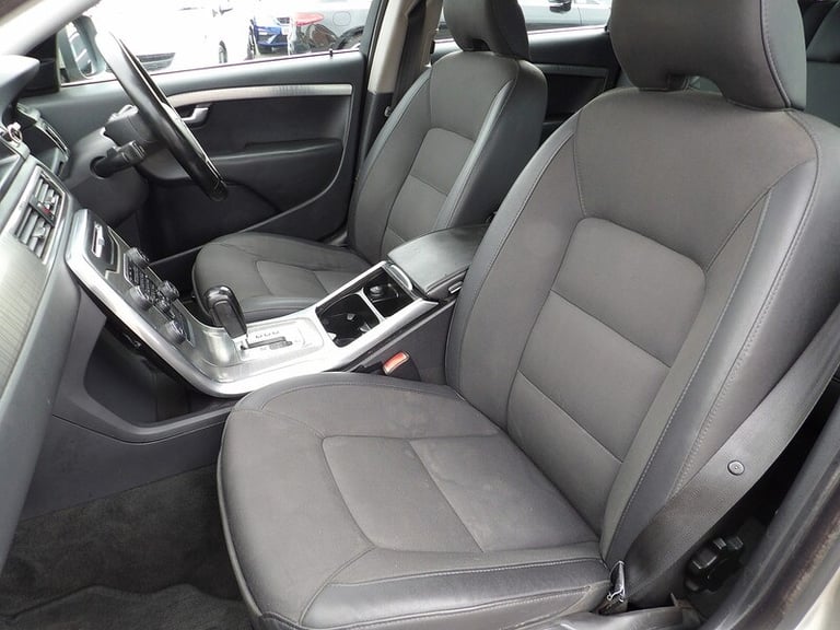 2011 Volvo XC70 D3 [163] ES 5dr 2WD Geartronic ESTATE DIESEL Automatic