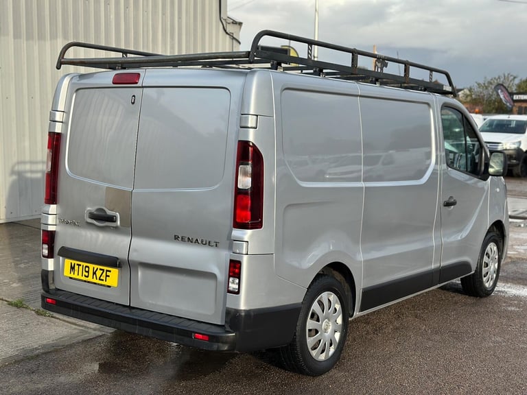 2019 Renault Trafic 1.6 dCi ENERGY 27 Business+ SWB Standard Roof Euro 6 (s/s) 5dr PANEL VAN Dies...