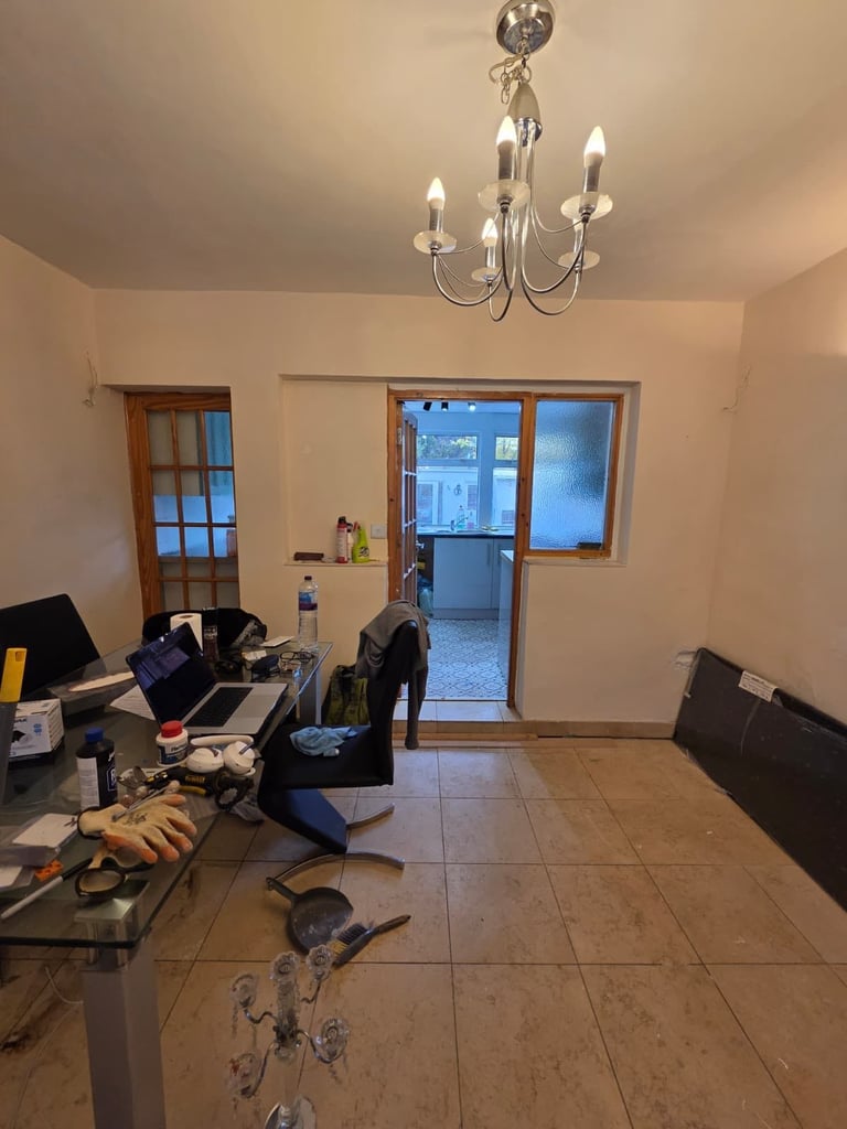 3 bed house Clifford rd Ruislip ha4 6pr