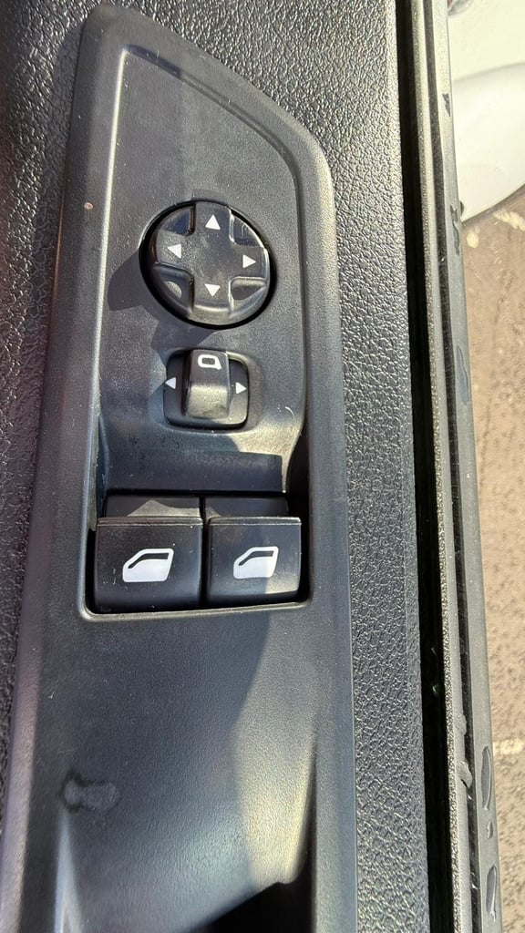 PEUGEOT EXPERT 1.5 BlueHDi 1000 Professional Premium + 2023