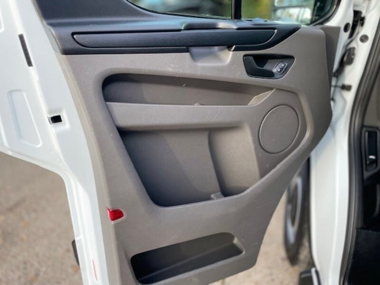 2022 Ford Transit Custom 300 EcoBlue Leader Panel Van Diesel Manual