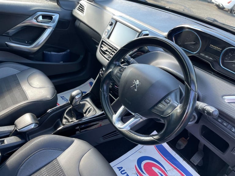 2018 Peugeot 2008 1.2 PureTech Allure Premium Euro 6 (s/s) 5dr HATCHBACK Petrol Manual