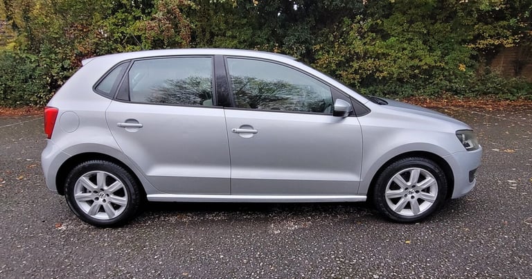 2010 Volkswagen Polo 1.4 SE 5dr HATCHBACK Petrol Manual