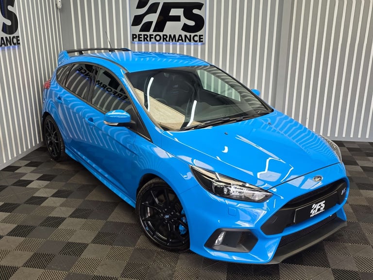 2017 Ford Focus 2.3T EcoBoost RS Hatchback 5dr Petrol Manual AWD Euro 6 (s/s) (350 ps) Hatchback ...