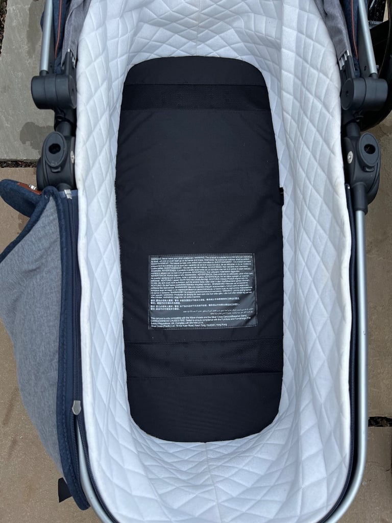 Silver Cross Wave Tandem Pushchair  