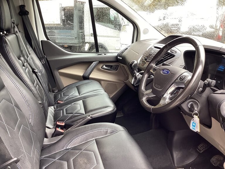 2016 Ford Transit Custom TDCi 290 Limited SWB L/R Crewvan A/C Combi Van Diesel Manual