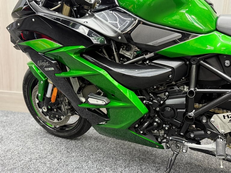 2018 18 Kawasaki Ninja H2 SX SE Euro 4 - 1 Former Keeper - FSH +++Extras