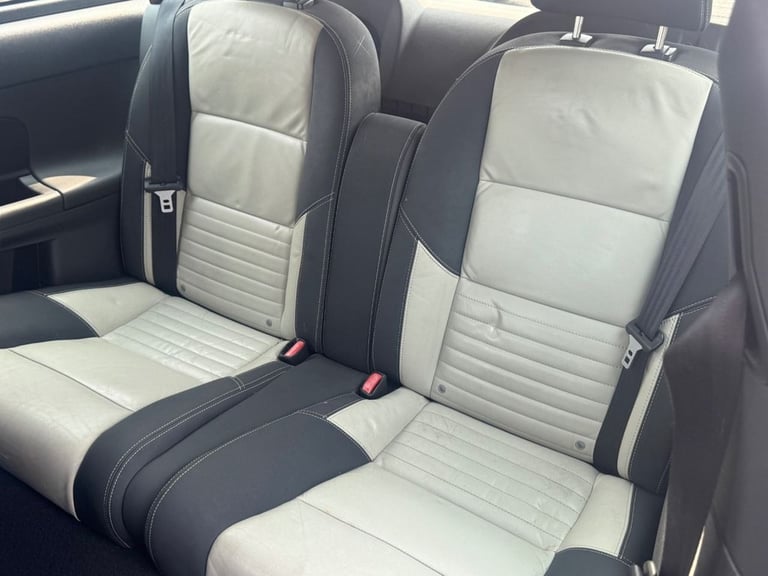 2009 Volvo C30 2.0D R-Design Sport Coupe 2dr Diesel Manual (151 g/km, 134 bhp) Coupe Diesel Manual