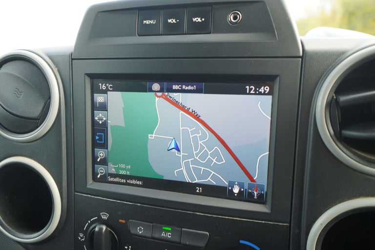 2018 Peugeot Partner 1.6 Partner Professional L1 Blue HDi + EURO 6 Panel Van Diesel Manual