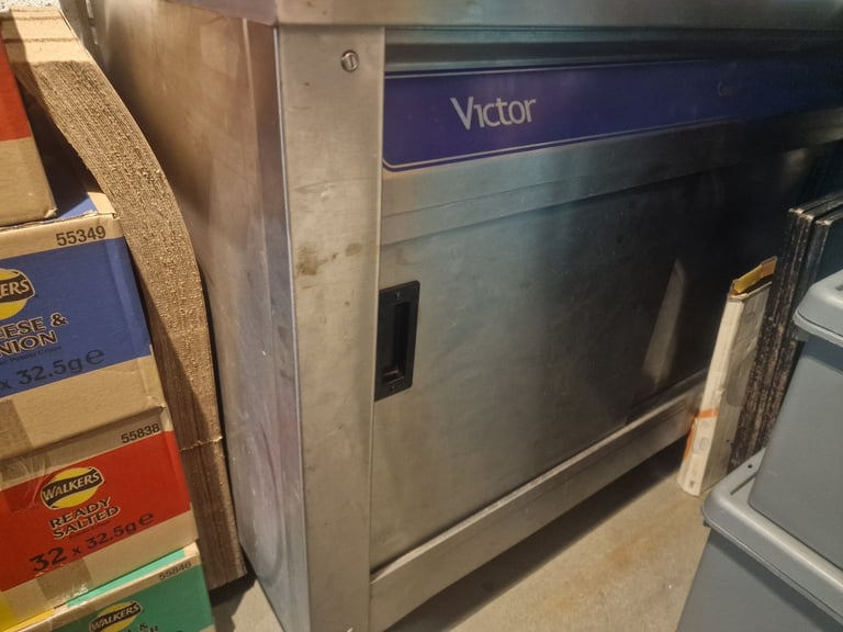 Victor hot cupboard 