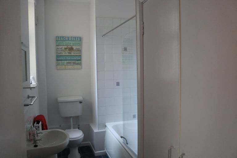 2-Bed Ground Floor Apartment – Fully Refurbished – Excellent Location (Off Dublin Road)