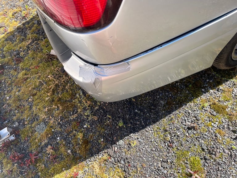 Subaru, LEGACY, All wheel Drive Estate, 2003, Low miles, 2457 (cc),5 doors MOT - Image 3