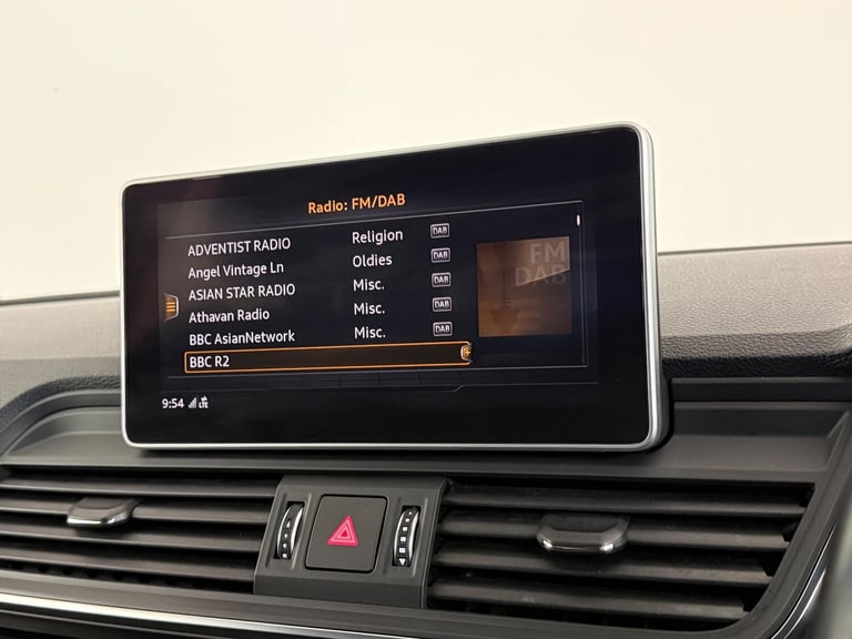  Audi Q5 2.0 TDI 40 Black Edition S Tronic quattro Euro 6 (s/s) 5dr Diesel Automatic