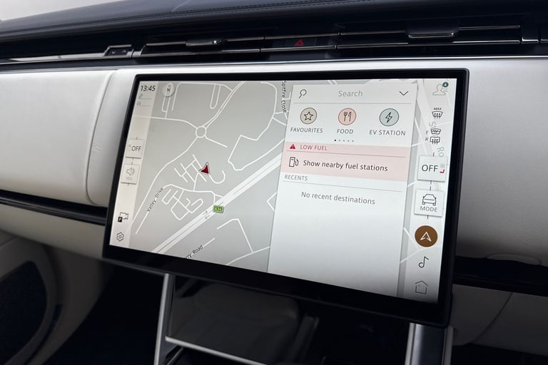 2025 Land Rover Range Rover 3.0 P460e 38.2kWh Autobiography Auto 4WD Euro 6 (s/s) 5dr SUV Automatic