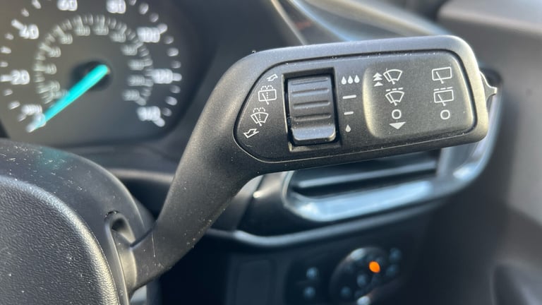 2023 Ford Puma 1.0 EcoBoost Hybrid mHEV Titanium 5dr DCT Petrol Hatchback Hatchback Petrol Automatic