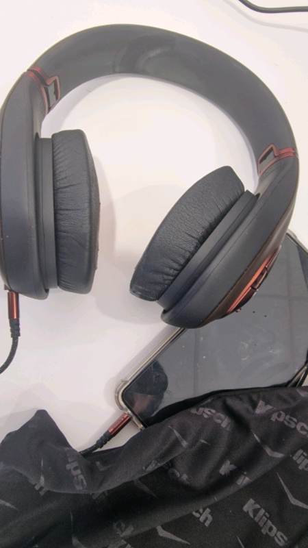 Klipsch Mose 40 headphones