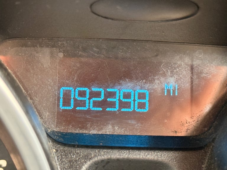 2014 FORD FOCUS ZETEC 1.0 - £20 ANNUAL ROAD TAX