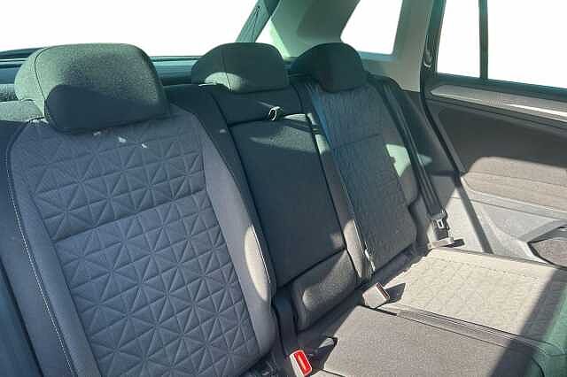 2022 Volkswagen Tiguan 1.5 TSI 150 Life 5dr DSG Estate Petrol Automatic