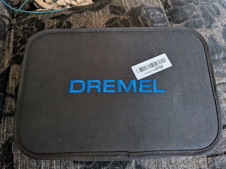 Dremel 4250 Brand New with accessories 