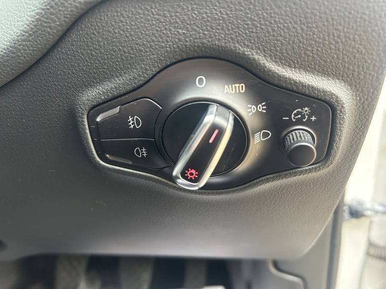 AUDI Q5 2.0 TDI S line Plus 2016