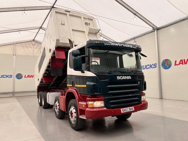 Scania P380 8x4 Rest Cab Bulk Tipper Manual