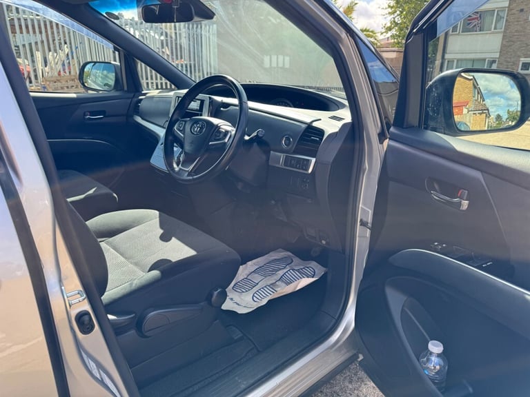 2019 Toyota Estima TOYOTA ESTIMA AERAS 4WD 2.4L AUTO 19-19 MPV 8 SEAT ULEZ FRESH IMPORT VERIFI MP...