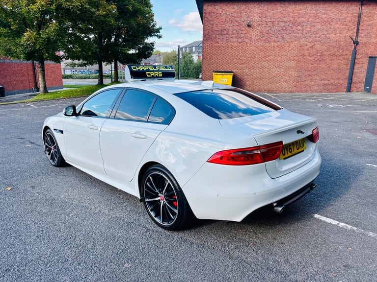JAGUAR XE 2.0 d R-Sport 2017