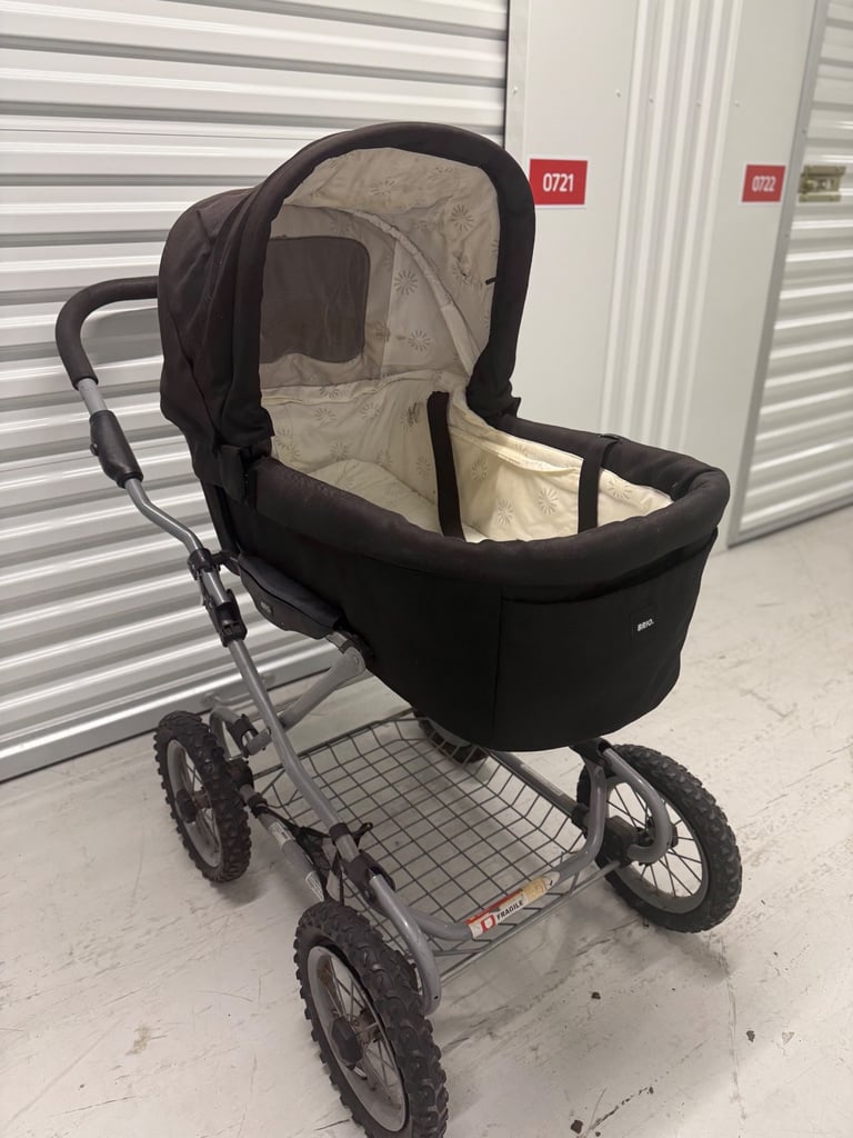 image for Moving out!! Brio Baby Stroller / Pram Pushchair Buggy