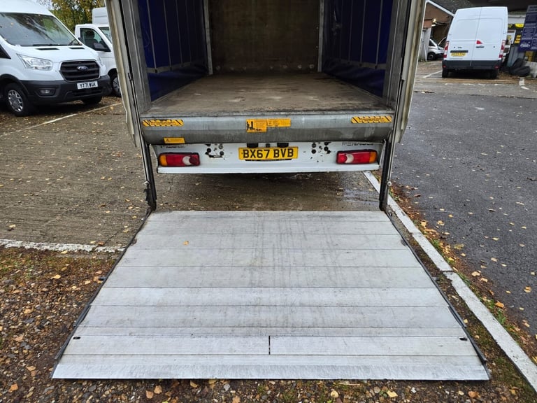 2017 Renault Master 2.3 DCI 145 LUTON CURTAIN SIDE TAIL LIFT CHASSIS CAB Diesel Manual