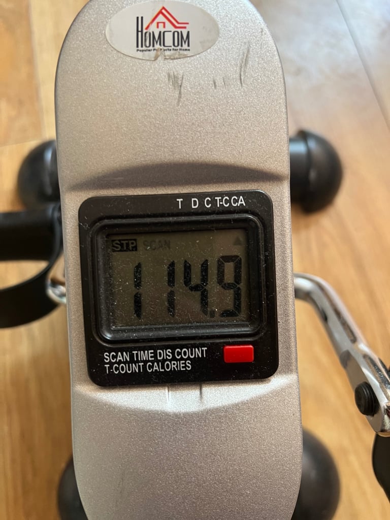 HOMCOM exercise bike in silver