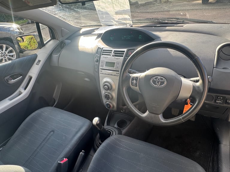 Toyota, YARIS, Hatchback, 2009, Manual, 1296 (cc), 3 doors